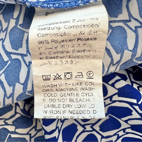 SHEIN Curve Blue & White Geometric Print Blouse – Size 4XL - Picture 9 of 10